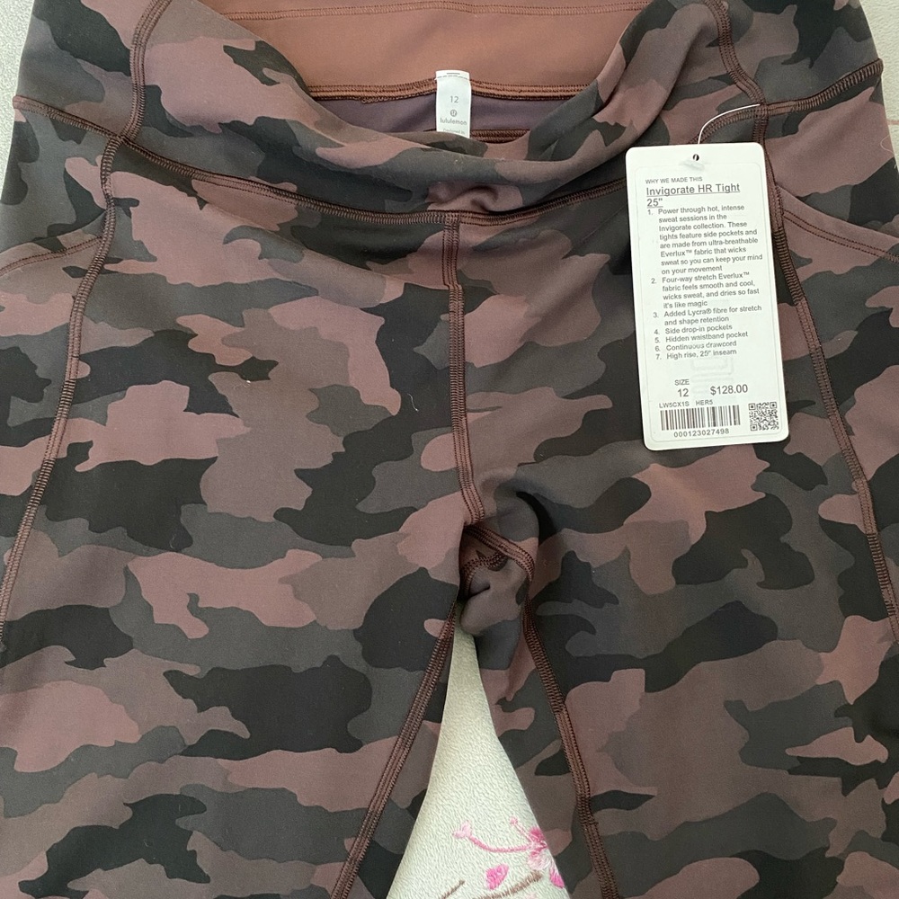 Lululemon women leggings size 12